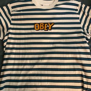 Obey t shirt XL